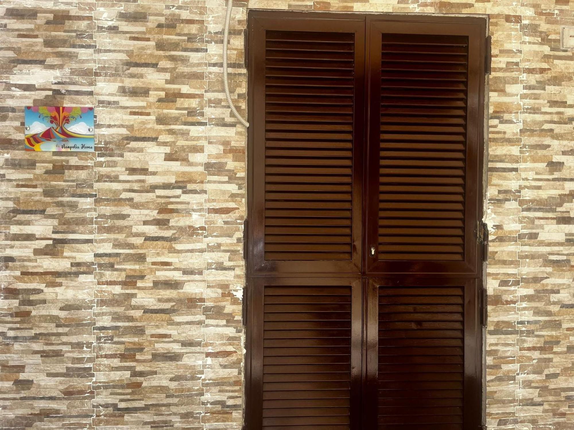 Neapolis Home Exterior photo
